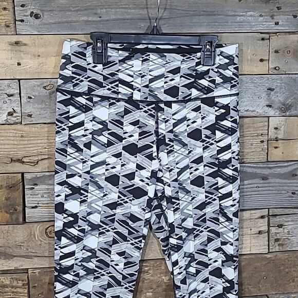 VICTORIA SECRET SPORT KNOCKOUT TIGHT LEGGINGS GEOMETRIC MEDIUM - Picture 2 of 8